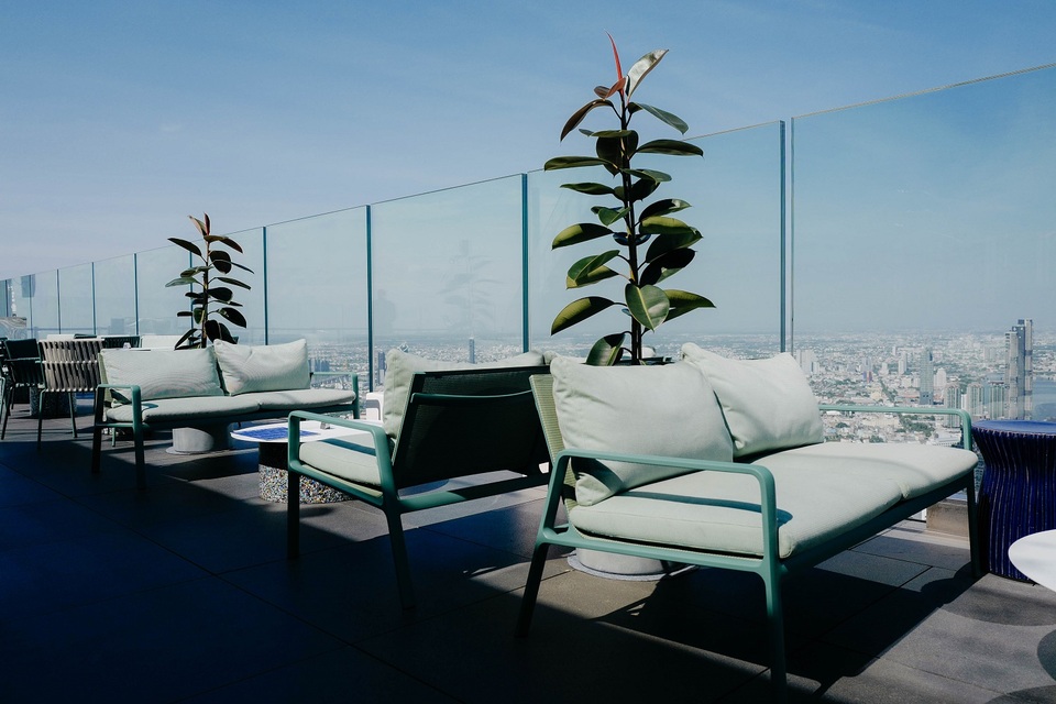 Nếu không sợ độ cao, đến Bangkok hãy thử tới sàn kính ở Mahanakhon Skywalk - 9 Nếu không sợ độ cao, đến Bangkok hãy thử tới sàn kính ở Mahanakhon Skywalk - 9