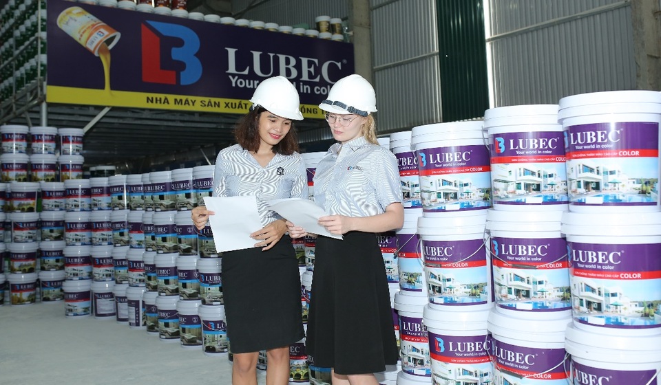 Thị trường sơn “đắt khách” mùa mưa, thương hiệu sơn Việt Lubec được ưa chuộng - 1