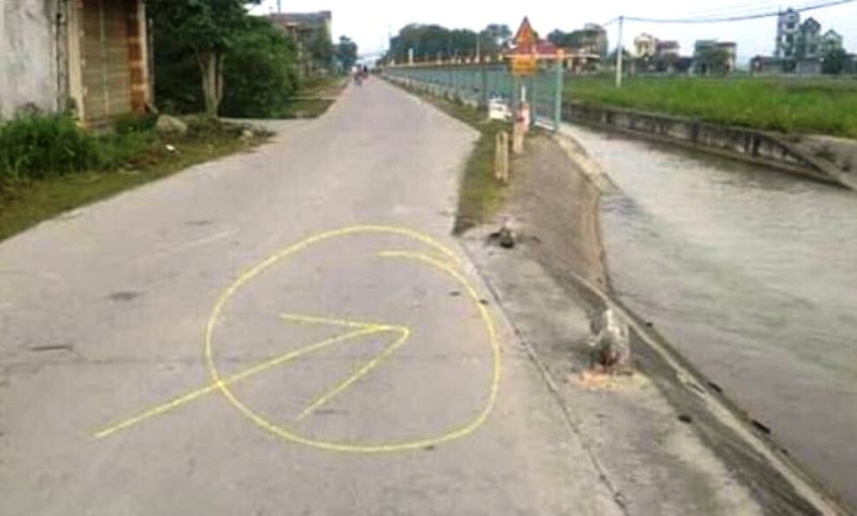 Đưa con đi khám bệnh, 2 vợ chồng gặp nạn tử vong - 1 Đưa con đi khám bệnh, 2 vợ chồng gặp nạn tử vong - 1