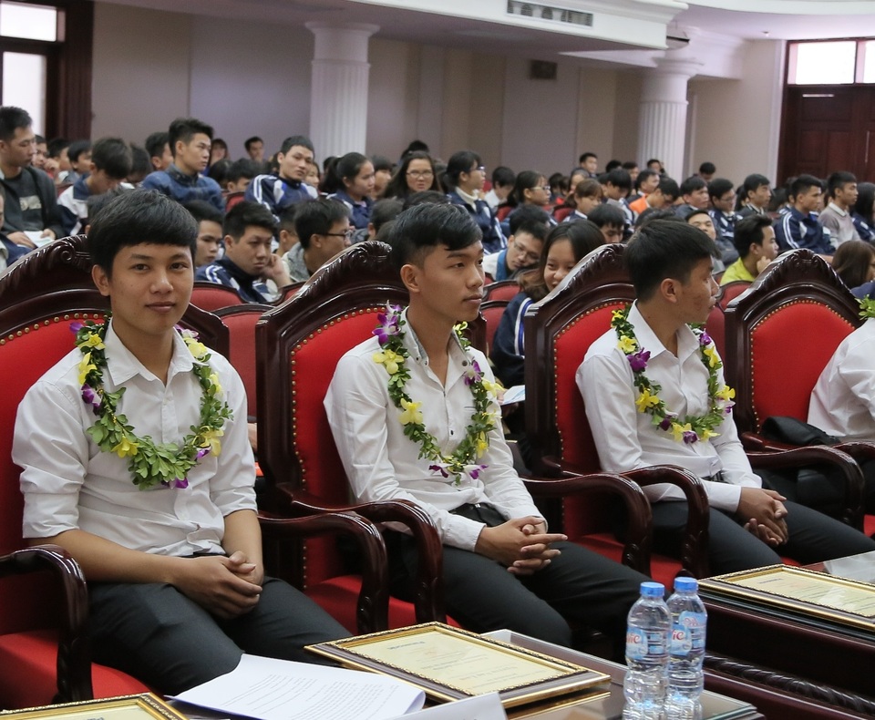 May mắn - tên gọi khác của những nỗ lực không ngừng - 1 May mắn - tên gọi khác của những nỗ lực không ngừng - 1