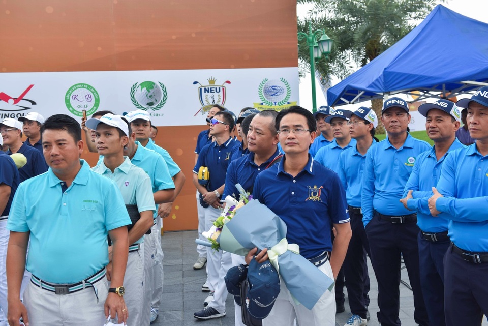 Giải vô địch Câu lạc bộ Golf Hà Nội lần thứ 3 - Fastee Cup: Nguồn cảm hứng cho cộng đồng golf Việt - 3 Giải vô địch Câu lạc bộ Golf Hà Nội lần thứ 3 - Fastee Cup: Nguồn cảm hứng cho cộng đồng golf Việt - 3