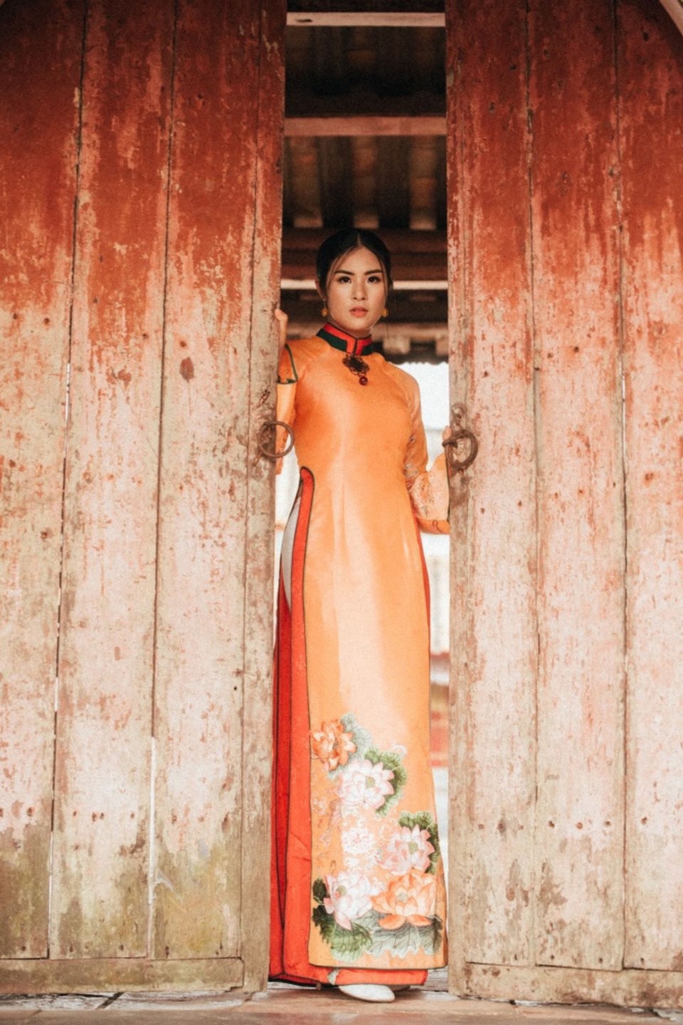 Hoa hậu Ngọc Hân thân thiết với Hồng Quế và “nàng thơ xứ Huế” - 23 Hoa hậu Ngọc Hân thân thiết với Hồng Quế và “nàng thơ xứ Huế” - 23