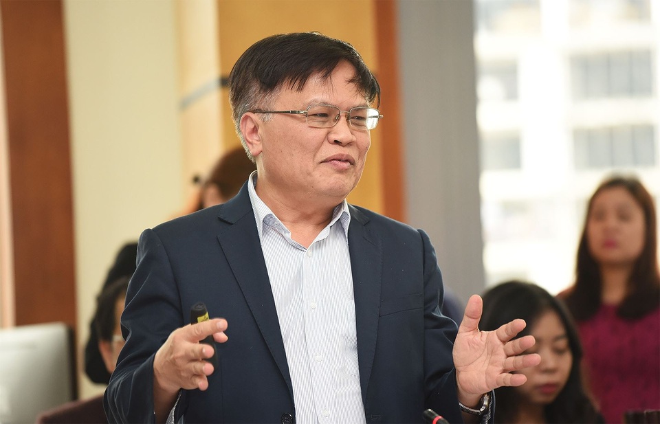 Giao việc dễ chỉ vẽ đường cho con ông, cháu cha vào Nhà nước - 1 Giao việc dễ chỉ vẽ đường cho con ông, cháu cha vào Nhà nước - 1