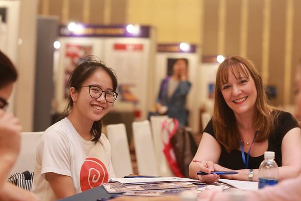 “Bỏ túi” những lợi ích tuyệt vời khi tham gia Triển lãm giáo dục Vương quốc Anh 2019 - 1 “Bỏ túi” những lợi ích tuyệt vời khi tham gia Triển lãm giáo dục Vương quốc Anh 2019 - 1