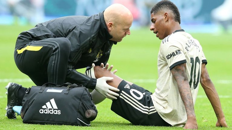 MU nhận tin dữ sau thất bại trước West Ham - 1 MU nhận tin dữ sau thất bại trước West Ham - 1