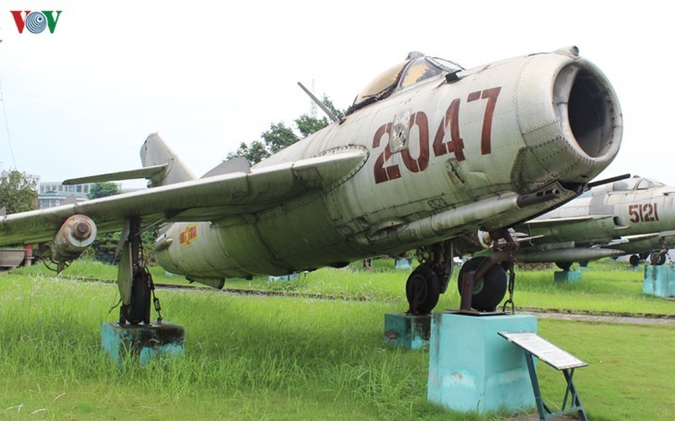 Kỳ 1: Trận không chiến nảy lửa giữa phi công Nguyễn Văn Bảy và không quân Mỹ - 1 Kỳ 1: Trận không chiến nảy lửa giữa phi công Nguyễn Văn Bảy và không quân Mỹ - 1
