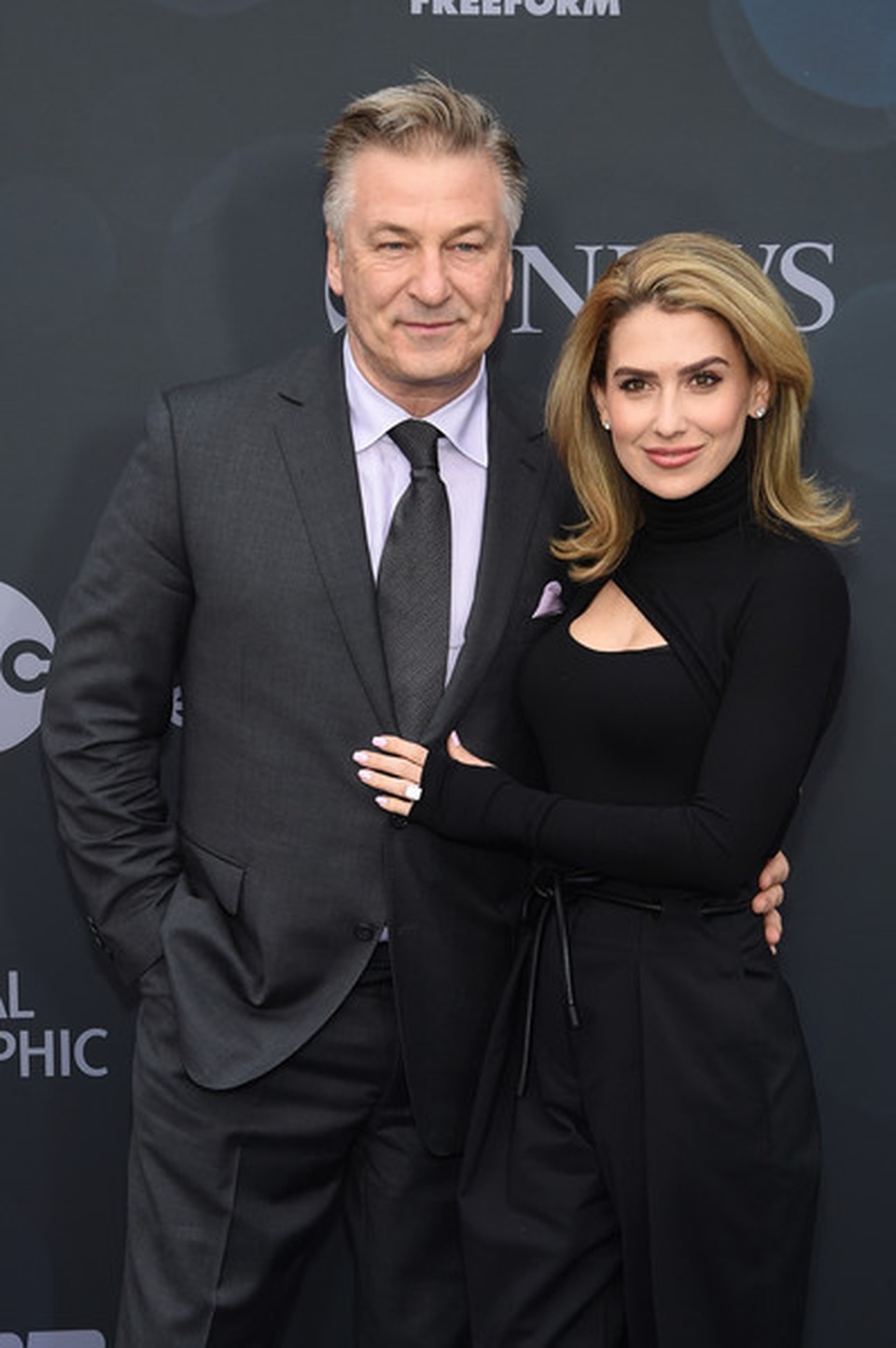 Nam diễn viên 61 tuổi Alec Baldwin sắp lên chức bố lần thứ 6 - 8 Nam diễn viên 61 tuổi Alec Baldwin sắp lên chức bố lần thứ 6 - 8