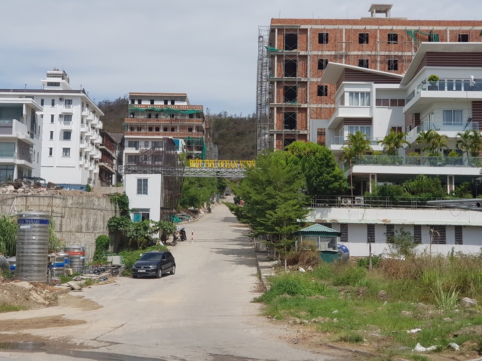 Chủ biệt thự Ocean View Nha Trang “cầu cứu” sau quyết định buộc tháo dỡ - 1 Chủ biệt thự Ocean View Nha Trang “cầu cứu” sau quyết định buộc tháo dỡ - 1