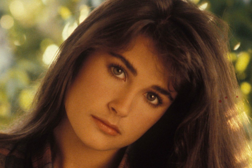 Demi Moore kể lại chuyện bị cưỡng bức ở tuổi 15 trong hồi ký - 7 Demi Moore kể lại chuyện bị cưỡng bức ở tuổi 15 trong hồi ký - 7