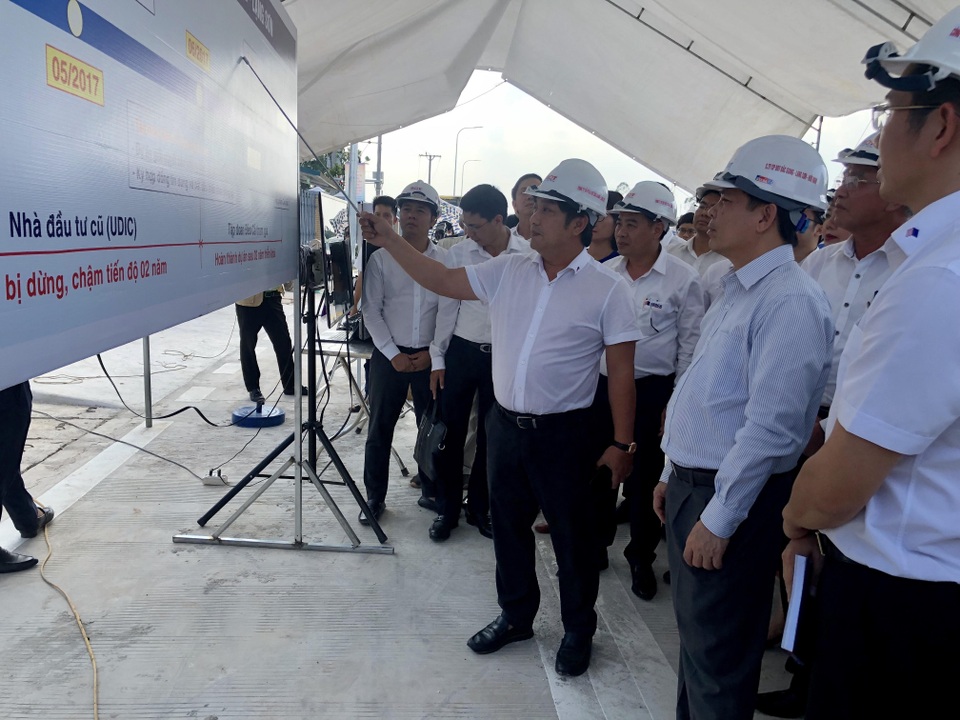 Bộ trưởng Giao thông nói gì về cao tốc 12.000 tỷ trước ngày thông xe? - 1 Bộ trưởng Giao thông nói gì về cao tốc 12.000 tỷ trước ngày thông xe? - 1