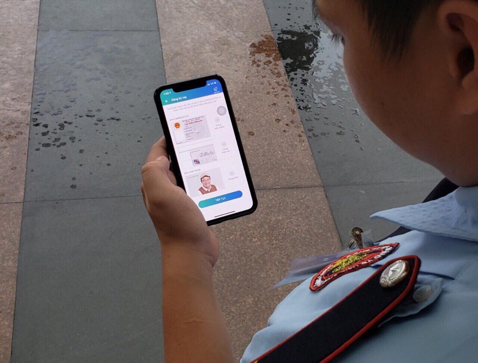 Vay tiêu dùng tăng tốc nhờ “fintech” - 1 Vay tiêu dùng tăng tốc nhờ “fintech” - 1
