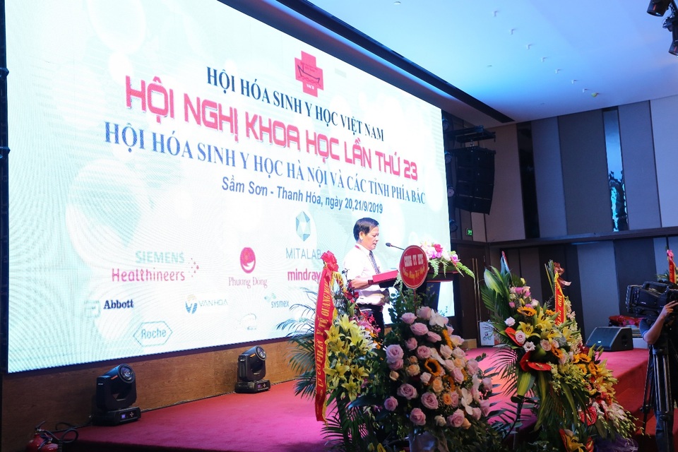 Roche kỷ niệm 50 năm đồng hành cùng ngành xét nghiệm Sinh hóa trên toàn cầu tại Hội nghị khoa học lần thứ 23 - 1 Roche kỷ niệm 50 năm đồng hành cùng ngành xét nghiệm Sinh hóa trên toàn cầu tại Hội nghị khoa học lần thứ 23 - 1