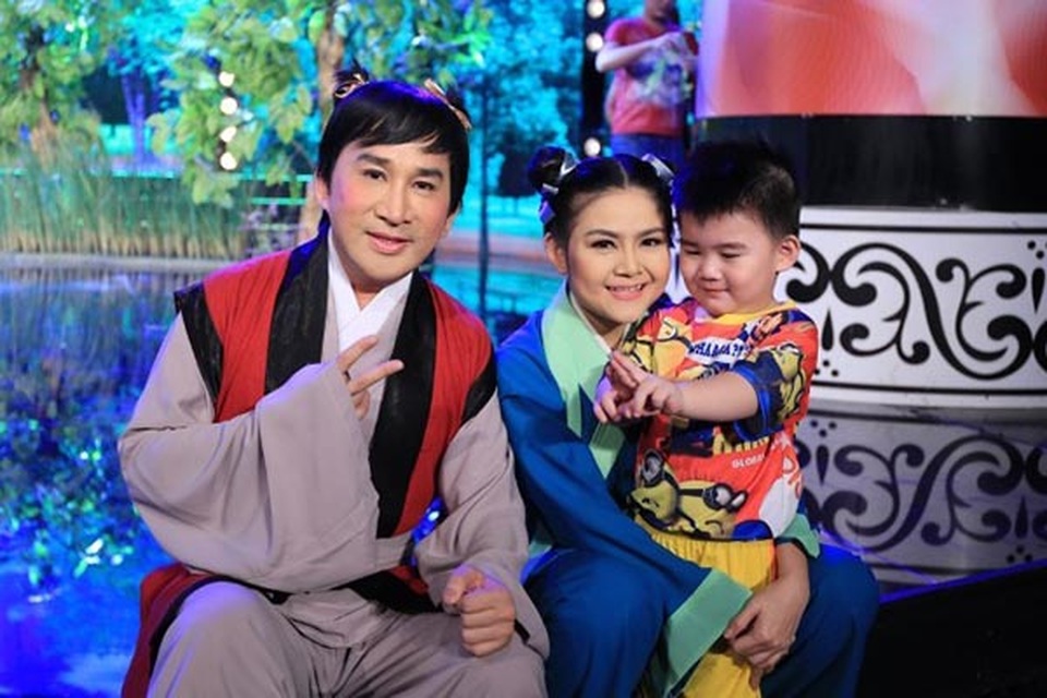 Vợ NSƯT Kim Tử Long: “Chồng tôi đào hoa nhưng không trăng hoa” - 3