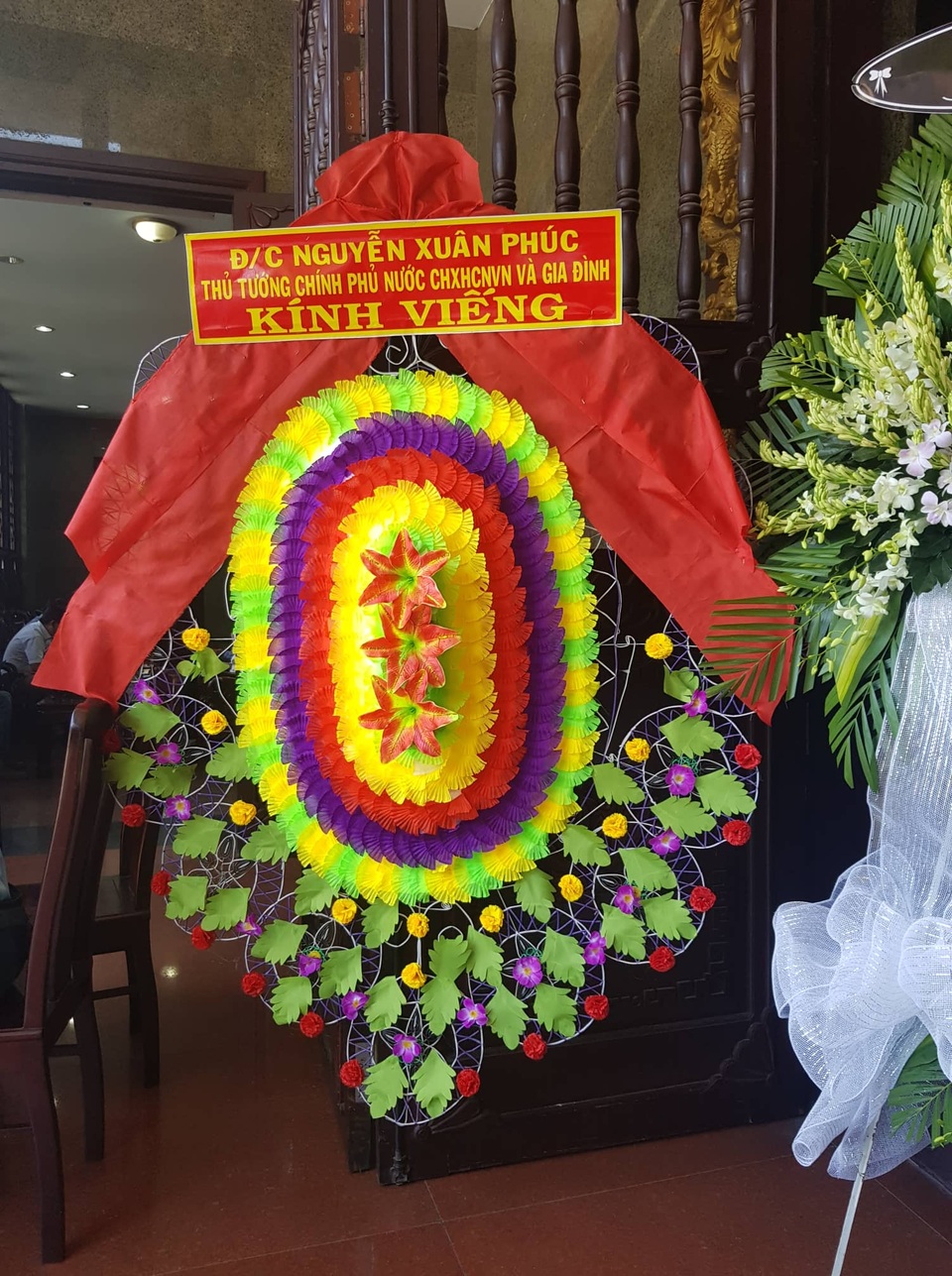 Đồng đội lưu luyến tiễn đưa Anh hùng Đại tá phi công Nguyễn Văn Bảy - 10 Đồng đội lưu luyến tiễn đưa Anh hùng Đại tá phi công Nguyễn Văn Bảy - 10
