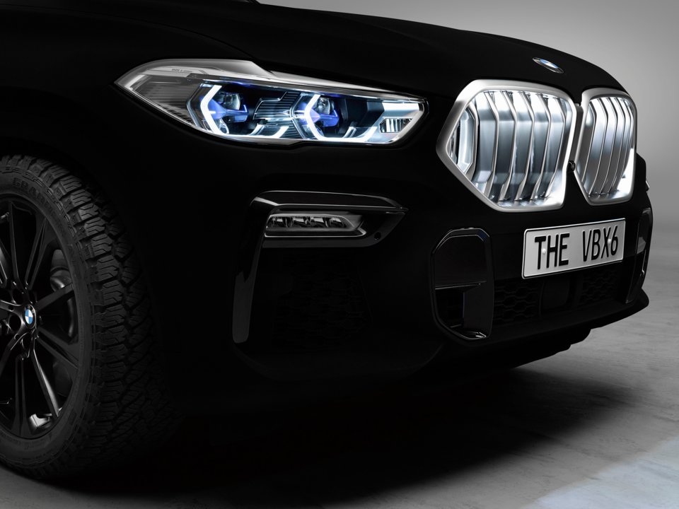 BMW X6 Vantablack - Chiếc X6 đen nhất thế giới - 4 BMW X6 Vantablack - Chiếc X6 đen nhất thế giới - 4
