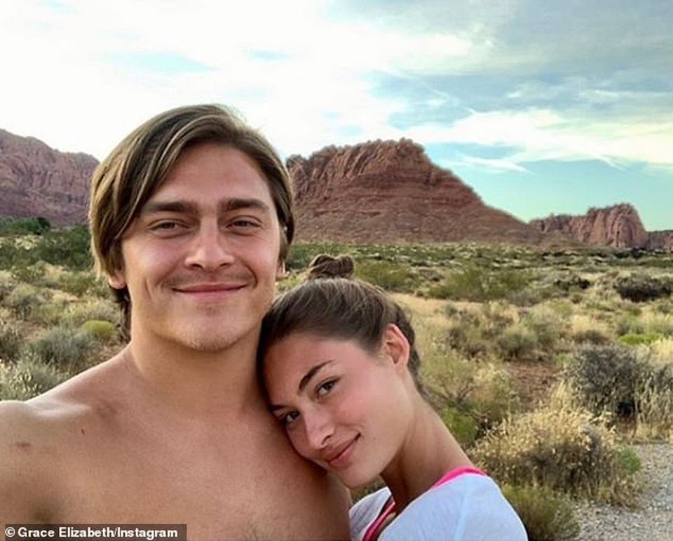 Người mẫu áo tắm Grace Elizabeth đã đính hôn - 4 Người mẫu áo tắm Grace Elizabeth đã đính hôn - 4