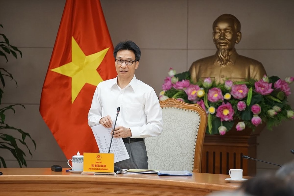 Bộ trưởng Phùng Xuân Nhạ: Sẽ kết hợp thi THPT quốc gia trên giấy và máy tính từ năm 2021 - 6 Bộ trưởng Phùng Xuân Nhạ: Sẽ kết hợp thi THPT quốc gia trên giấy và máy tính từ năm 2021 - 6