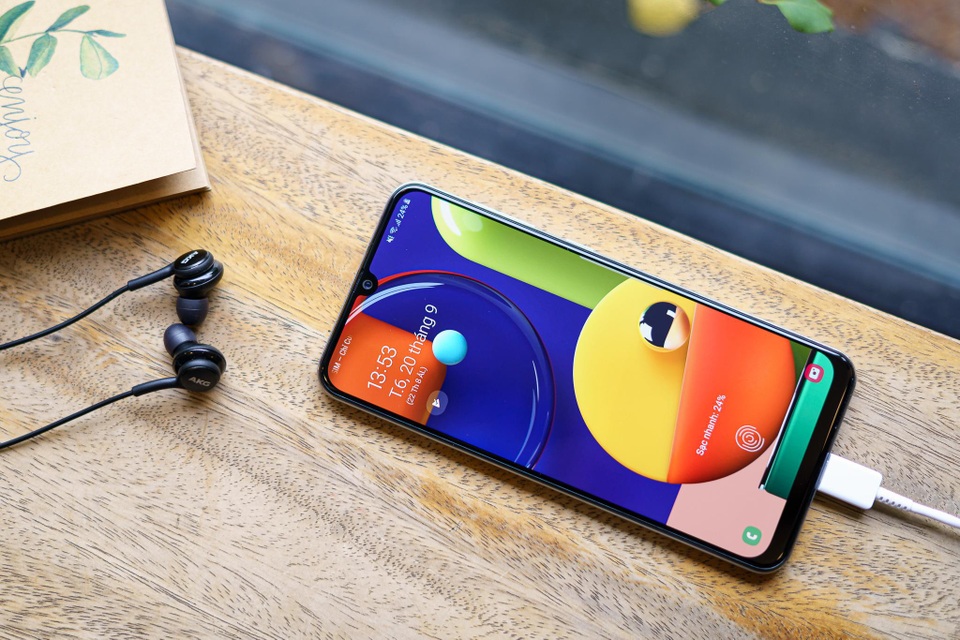Sạc nhanh siêu tốc giờ không phải là đặc sản của smartphone cao cấp nữa - 3 Sạc nhanh siêu tốc giờ không phải là đặc sản của smartphone cao cấp nữa - 3