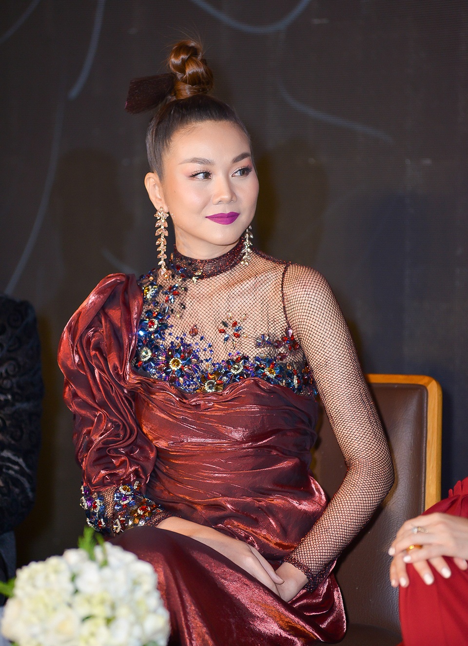 Thanh Hằng: “Đóng cảnh nóng khiến tôi hồi hộp và sợ” - 4 Thanh Hằng: “Đóng cảnh nóng khiến tôi hồi hộp và sợ” - 4