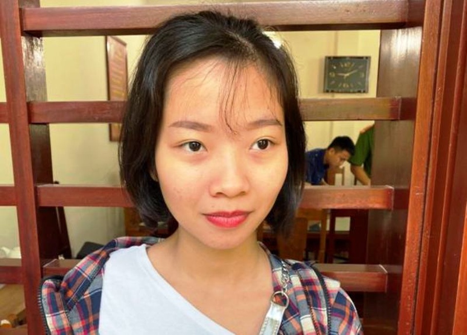 Bắt 4 đối tượng có hành vi làm giả tài liệu rao bán trên mạng - 1 Bắt 4 đối tượng có hành vi làm giả tài liệu rao bán trên mạng - 1