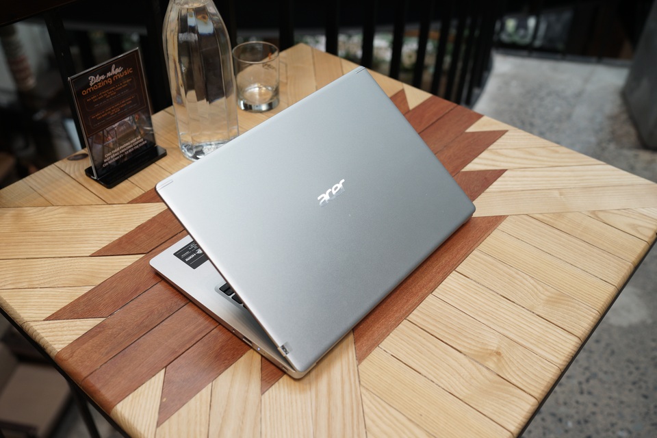Acer Aspire 5 – học tập và làm việc chưa bao giờ dễ dàng đến thế! - 2 Acer Aspire 5 – học tập và làm việc chưa bao giờ dễ dàng đến thế! - 2