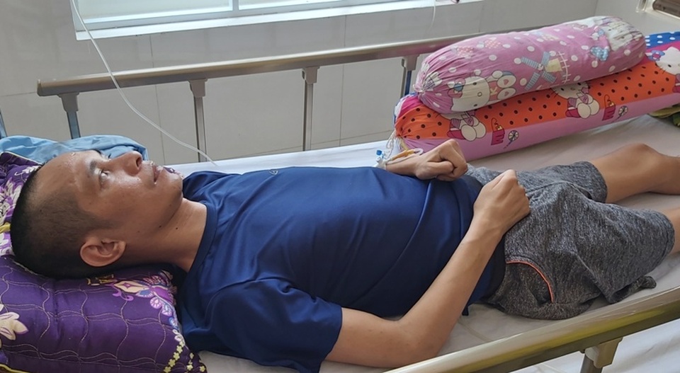 Bạn đọc Dân trí tiếp thêm động lực cho cậu em trai chăm anh bệnh tật - 2 Bạn đọc Dân trí tiếp thêm động lực cho cậu em trai chăm anh bệnh tật - 2