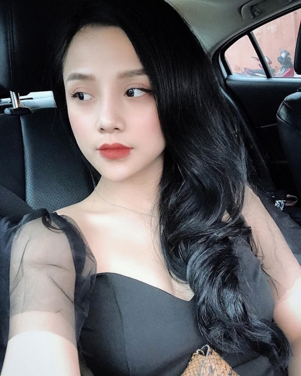 Cô gái Nghệ An quyến rũ, sở hữu giọng hát ngọt lịm tim - 1 Cô gái Nghệ An quyến rũ, sở hữu giọng hát ngọt lịm tim - 1