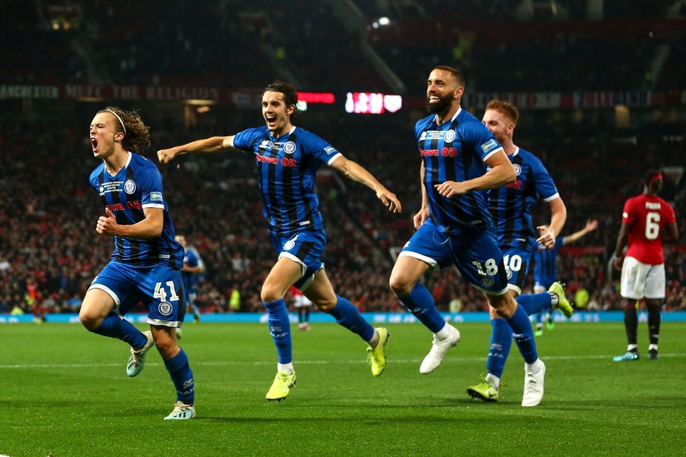 Những khoảnh khắc vất vả của Man Utd trước đàn em Rochdale - 16 Những khoảnh khắc vất vả của Man Utd trước đàn em Rochdale - 16