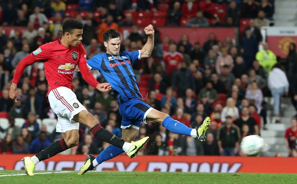 Những khoảnh khắc vất vả của Man Utd trước đàn em Rochdale - 8 Những khoảnh khắc vất vả của Man Utd trước đàn em Rochdale - 8