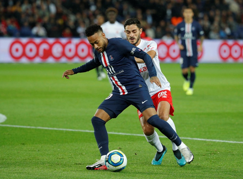 Neymar mờ nhạt, PSG bất ngờ thua sốc trước Reims ngay trên sân nhà - 1 Neymar mờ nhạt, PSG bất ngờ thua sốc trước Reims ngay trên sân nhà - 1