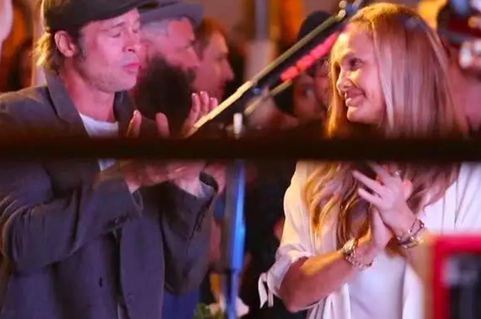 Brad Pitt hẹn hò với nhà thiết kế trang sức xinh đẹp - 5