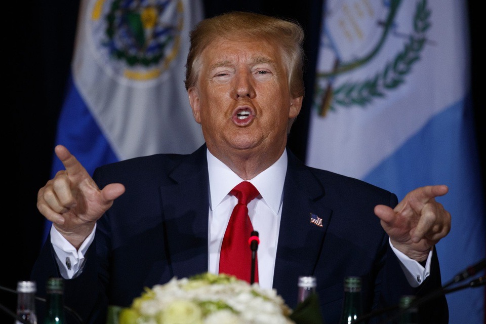 Ông Trump: Trung Quốc mất hàng nghìn tỷ USD, rất muốn đạt thỏa thuận - 1 Ông Trump: Trung Quốc mất hàng nghìn tỷ USD, rất muốn đạt thỏa thuận - 1