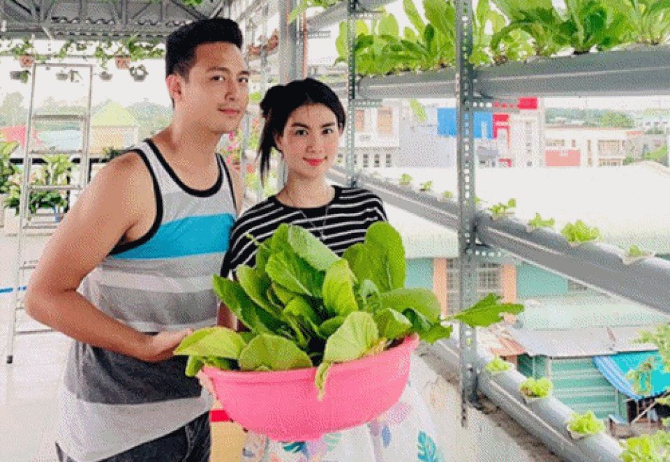 Chuyện tình của hai anh em thiếu gia Louis Nguyễn - Phillip Nguyễn cùng gây chú ý - 11 Chuyện tình của hai anh em thiếu gia Louis Nguyễn - Phillip Nguyễn cùng gây chú ý - 11