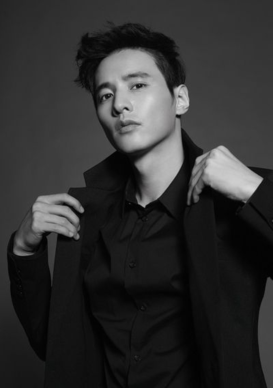 Won Bin phủ nhận thông tin “giải nghệ” ở tuổi 42 - 1 Won Bin phủ nhận thông tin “giải nghệ” ở tuổi 42 - 1