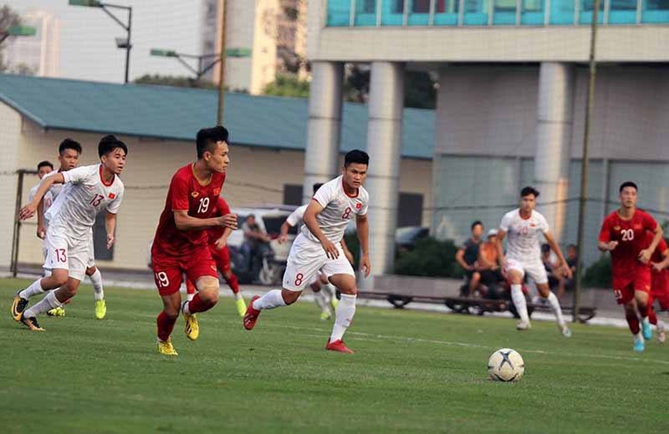 Đội tuyển Việt Nam thua đàn em U22 sau loạt đá penalty - 4 Đội tuyển Việt Nam thua đàn em U22 sau loạt đá penalty - 4