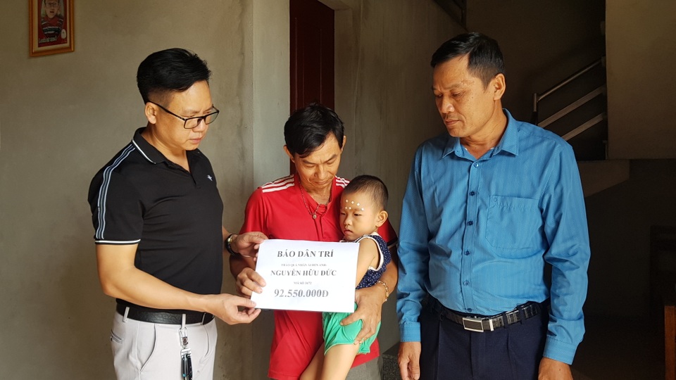Khi chúng tôi sức cùng lực kiệt thì nhận được sự trợ giúp của bạn đọc Dân trí - 3 Khi chúng tôi sức cùng lực kiệt thì nhận được sự trợ giúp của bạn đọc Dân trí - 3