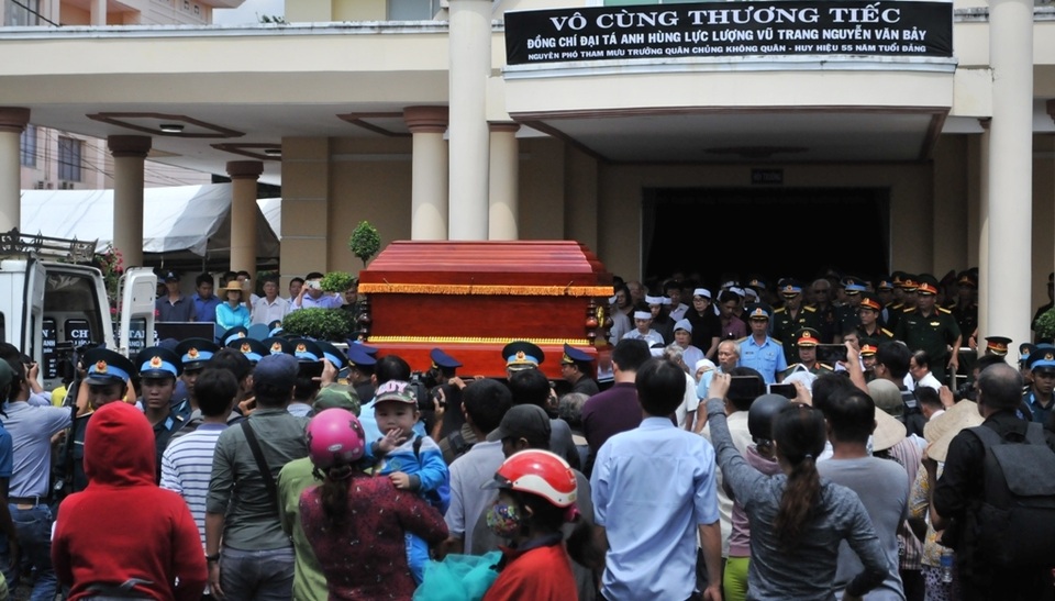 An táng Anh hùng phi công huyền thoại bắn rơi 7 máy bay Mỹ tại quê nhà Lai Vung - 7