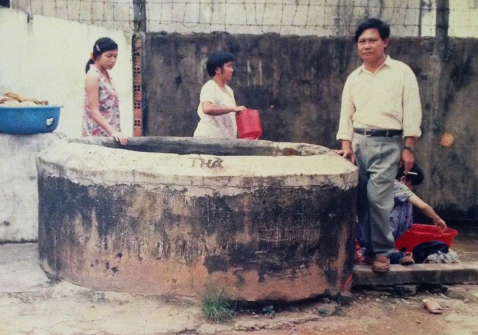 Chuyện kỳ lạ về giếng cổ, nhiều người cúng lễ ở TP.HCM - 3 Chuyện kỳ lạ về giếng cổ, nhiều người cúng lễ ở TP.HCM - 3