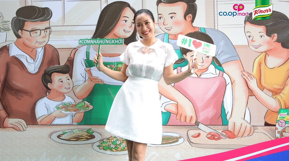 Cuộc thi “Cơm nhà hứng khởi” – Nơi món “tủ” của mẹ chinh phục siêu đầu bếp khó tính - 2 Cuộc thi “Cơm nhà hứng khởi” – Nơi món “tủ” của mẹ chinh phục siêu đầu bếp khó tính - 2