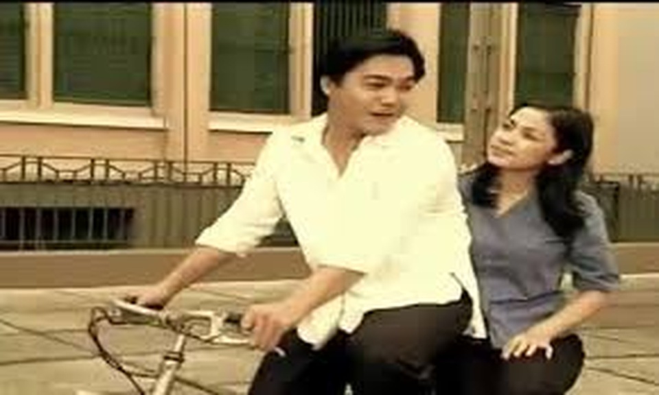 Việt Trinh tiết lộ ảnh hiếm với người tình màn ảnh Lý Hùng - 4 Việt Trinh tiết lộ ảnh hiếm với người tình màn ảnh Lý Hùng - 4