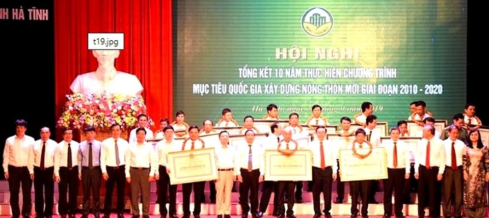 Hà Tĩnh có kết quả tốt nhất về xây dựng Nông thôn mới - 4 Hà Tĩnh có kết quả tốt nhất về xây dựng Nông thôn mới - 4