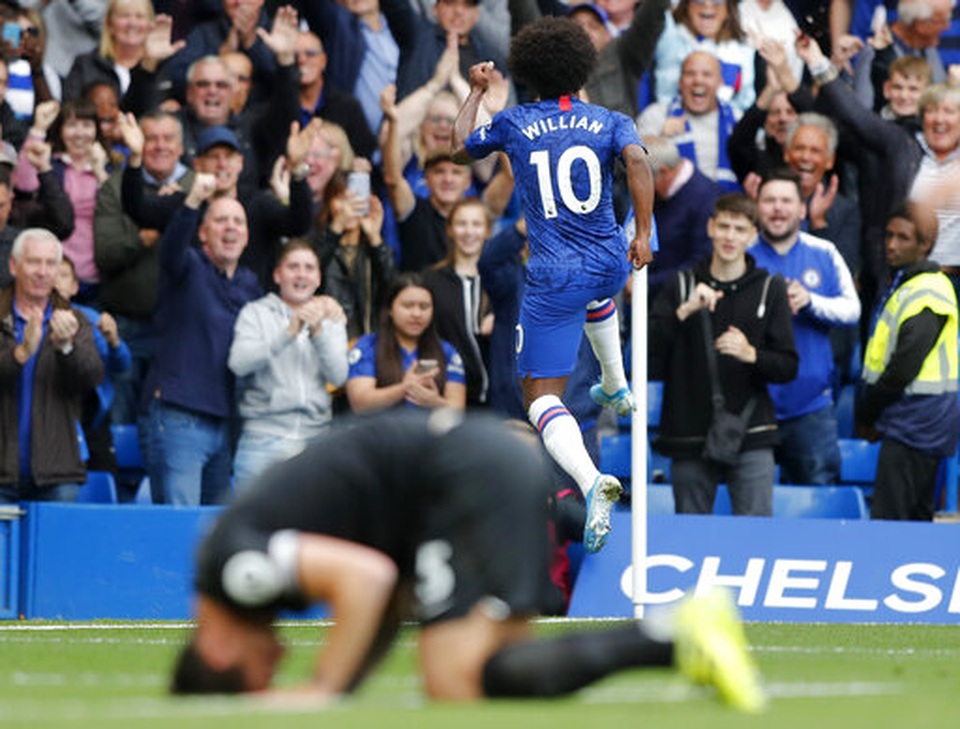 Chelsea 2-0 Brighton: Những sai lầm của đội khách - 15 Chelsea 2-0 Brighton: Những sai lầm của đội khách - 15