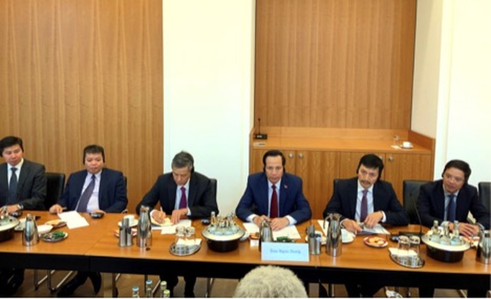 Việt Nam - CHLB Đức tăng cường hợp tác GDNN và tiếp nhận lao động - 2 Việt Nam - CHLB Đức tăng cường hợp tác GDNN và tiếp nhận lao động - 2