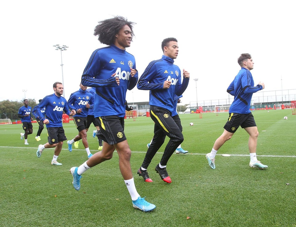 Man Utd thiếu hụt nhân sự nghiêm trọng trước đại chiến với Arsenal - 3 Man Utd thiếu hụt nhân sự nghiêm trọng trước đại chiến với Arsenal - 3