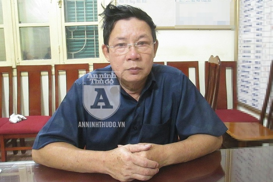 Nhân thân khó tin của kẻ vận chuyển 5 bánh heroin bị bắt giữ ở bến xe Nước Ngầm - 3 Nhân thân khó tin của kẻ vận chuyển 5 bánh heroin bị bắt giữ ở bến xe Nước Ngầm - 3