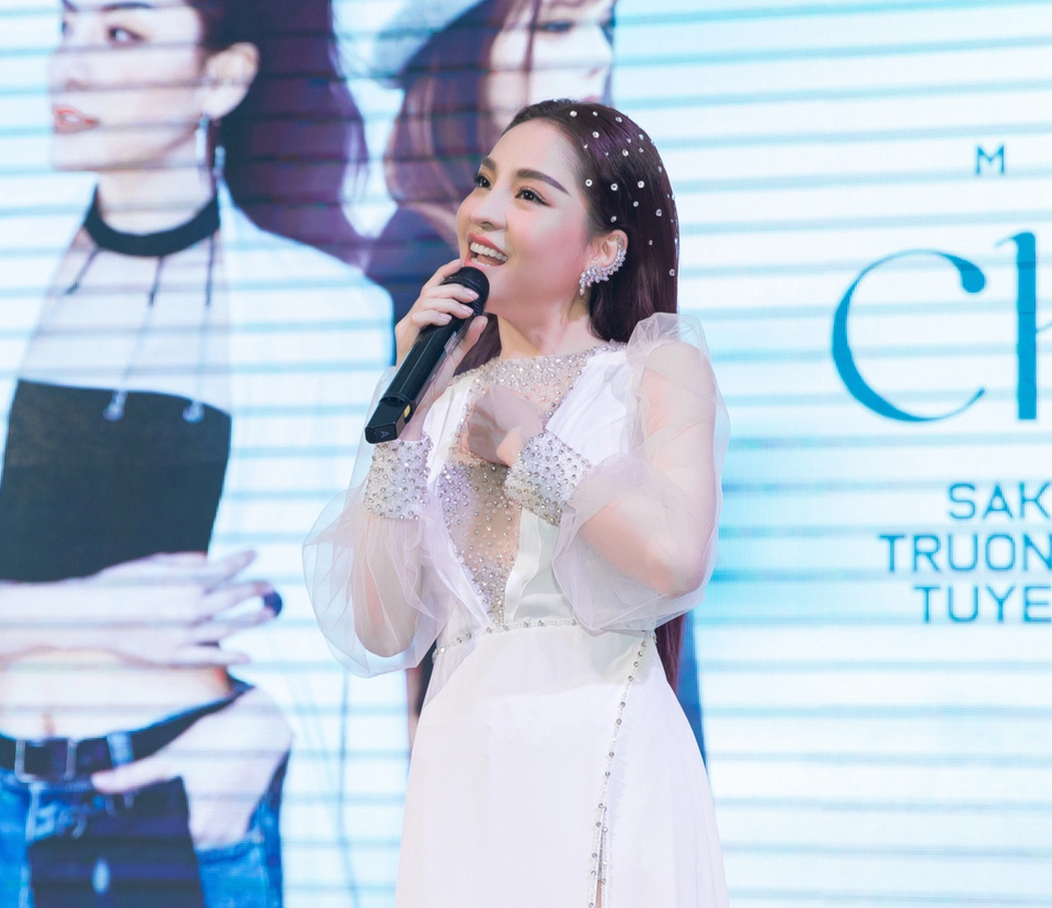 Cháu gái Kim Tiểu Long lên tiếng về nghi vấn hẹn hò Tim - 5 Cháu gái Kim Tiểu Long lên tiếng về nghi vấn hẹn hò Tim - 5