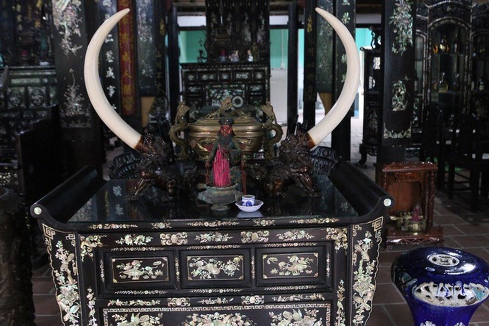 Độc đáo chiếc giường cổ có giá bạc tỷ ở Đồng Tháp - 17