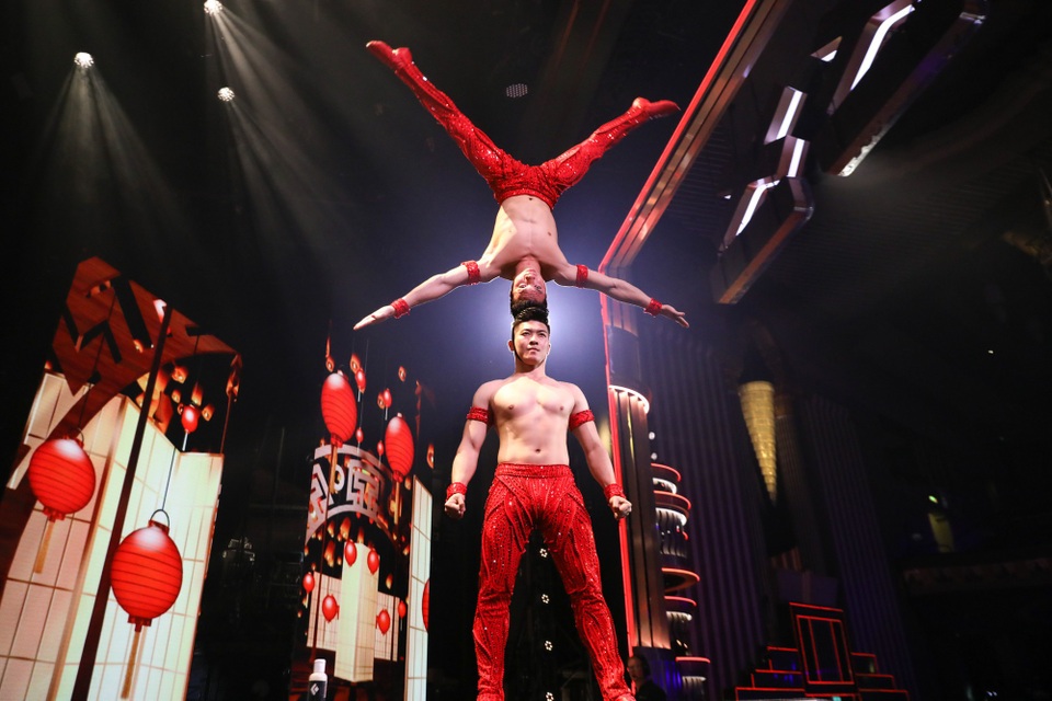 Nghệ sĩ xiếc Quốc Nghiệp: “Tập luyện từ nhỏ nhưng không ép con theo nghề” - 3 Nghệ sĩ xiếc Quốc Nghiệp: “Tập luyện từ nhỏ nhưng không ép con theo nghề” - 3