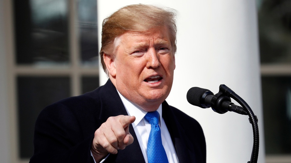 Ông Trump muốn “vạch mặt” người tố giác - 1 Ông Trump muốn “vạch mặt” người tố giác - 1