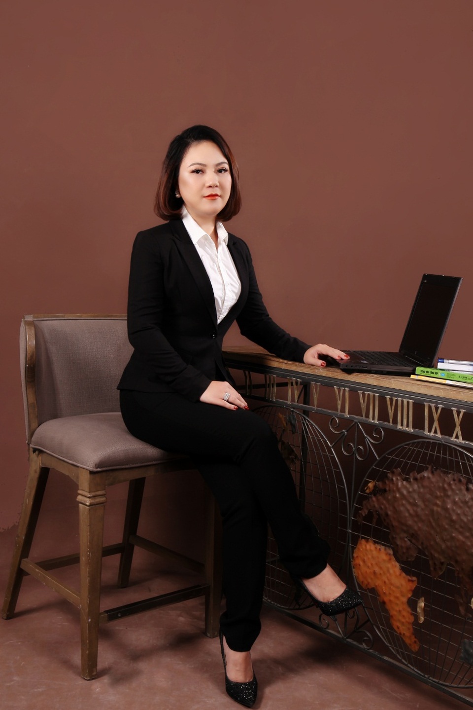 LADYSHOP – Ngôi sao mới cho ngành thời trang trung niên tại Việt Nam - 2 LADYSHOP – Ngôi sao mới cho ngành thời trang trung niên tại Việt Nam - 2